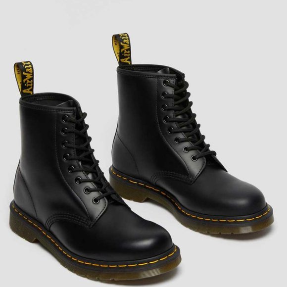 Dr Martens 1460 - Black - Size 9 - Picture 3 of 4